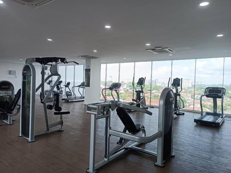 Apartament One Tebrau By Antlerzone Johor Bahru Zewnętrze zdjęcie